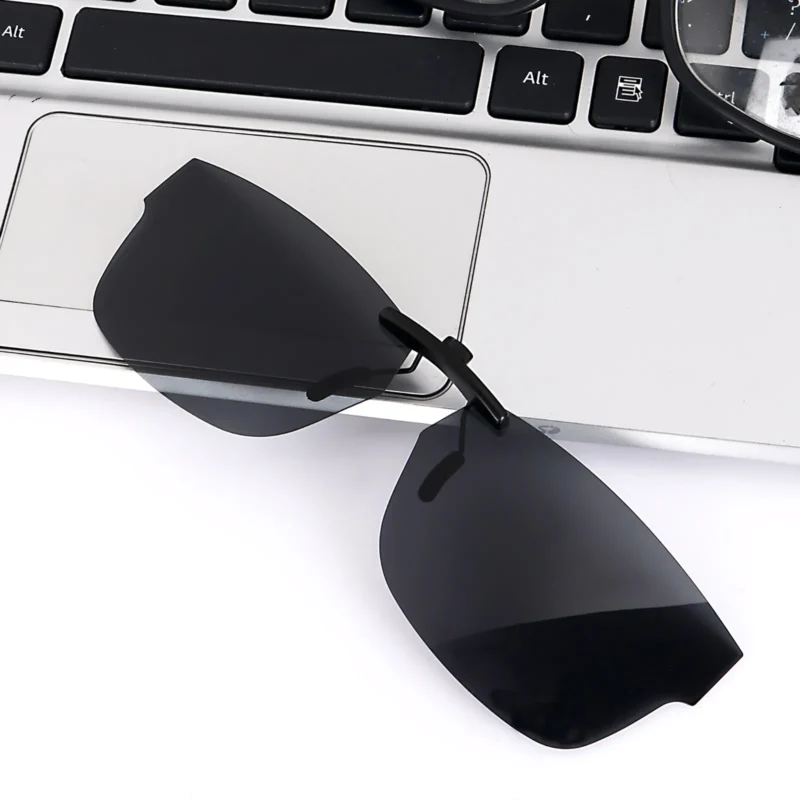 Custom Polarized Clip On Sunglasses For Ray-Ban RB5268 (50mm) 50-17-135 50x17 (Black Color) - Image 4