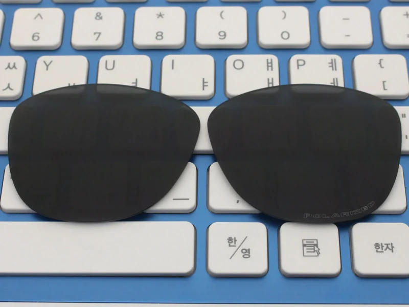 Replacement Polarized Lenses for Oakley Frogskins (Black)