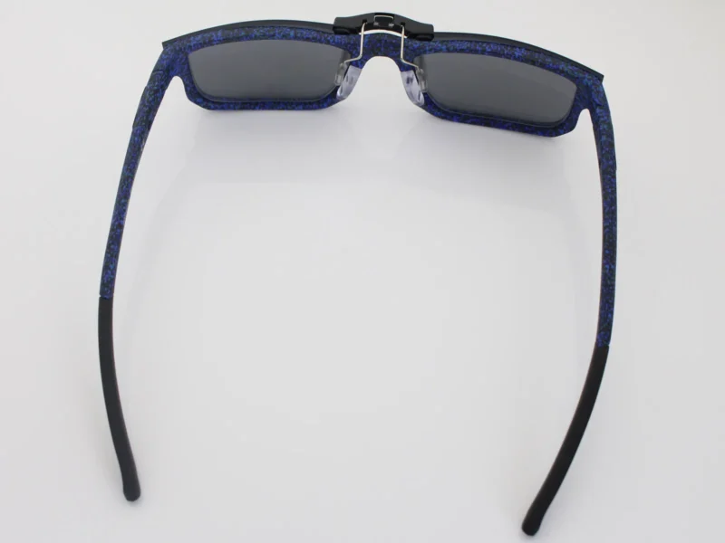 Custom Polarized Clip On Replacement Sunglasses For Oakley Voltage (55) OX8049 55-19-137 (Black) - Image 4